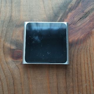 アップル(Apple)のiPod nano 6世代(ポータブルプレーヤー)