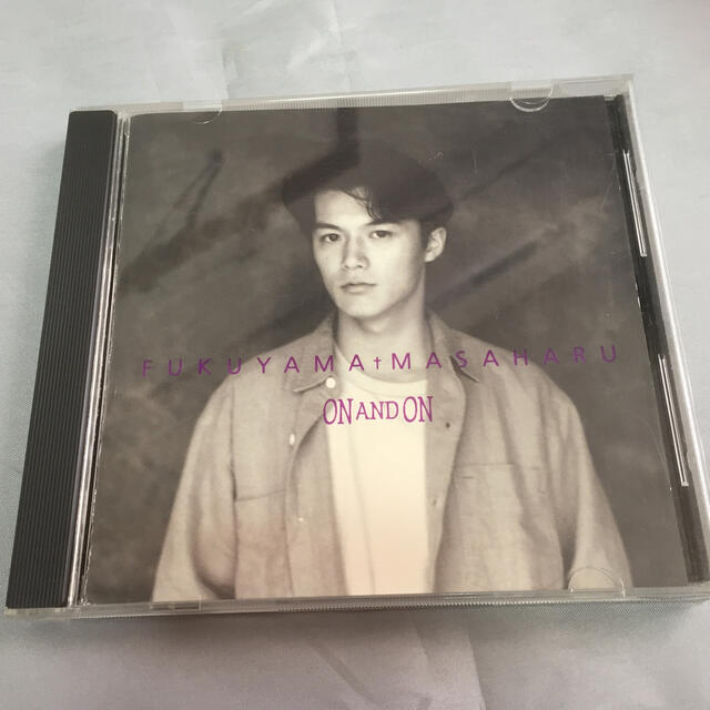 福山雅治  ON AND ON  CDアルバム エンタメ/ホビーのCD(ポップス/ロック(邦楽))の商品写真