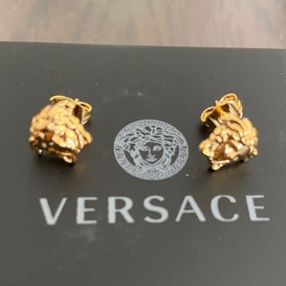 ヴェルサーチ(VERSACE)のヴェルサーチ　メデューサ　ピアス(ピアス(両耳用))