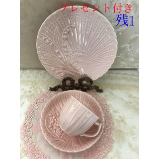 ビレロイ&ボッホ ベビーの通販 11点 | ビレロイ&ボッホを買うならラクマ プレゼント付き!ドイツビンテージ ぷっくりスズランが可愛い ベビーピンク トリオ