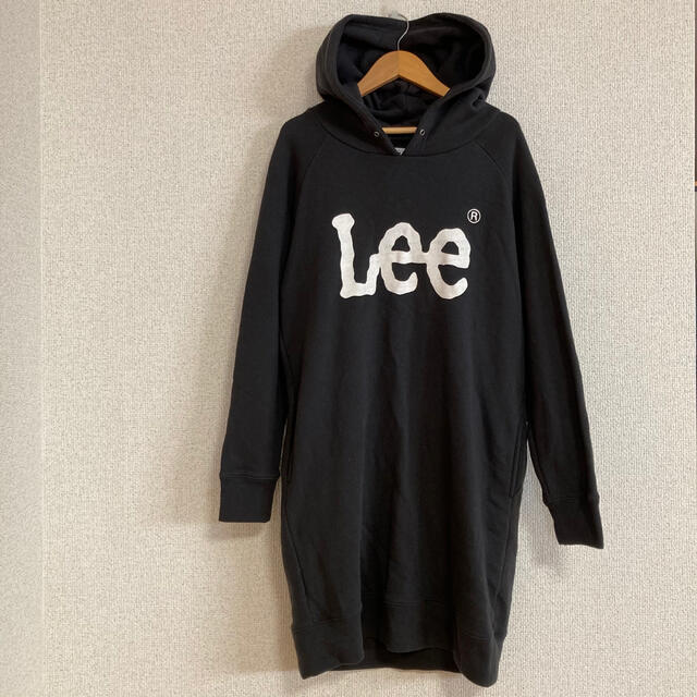 Lee(リー)のLee パーカー　ワンピース　ブラック　レディース　リー　黒　M レディースのトップス(パーカー)の商品写真