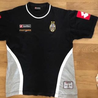 ロット(lotto)のJUVENTUS OFFICIAL  ユベントスTシャツです。(Tシャツ/カットソー(半袖/袖なし))