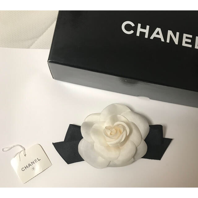 超美品　CHANEL 激レア　コサージュ　リボン　シルク カメリア　シャネル