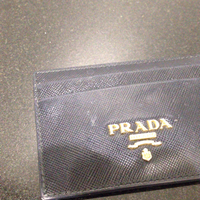 PRADA(プラダ)のB...様 お取り置き商品 レディースのファッション小物(名刺入れ/定期入れ)の商品写真