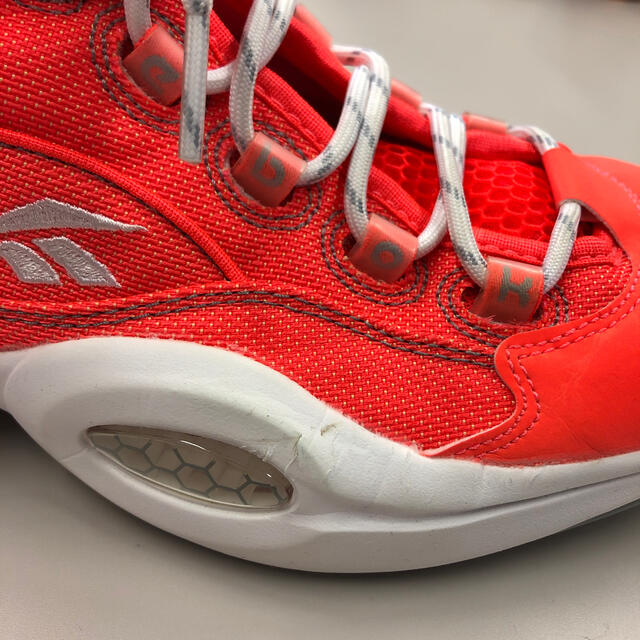 Reebok(リーボック)のReebok Question Mid Kevlar “Atomic Red” メンズの靴/シューズ(スニーカー)の商品写真