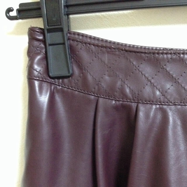 GU(ジーユー)のg.u.＊レザー風スカート レディースのスカート(ミニスカート)の商品写真