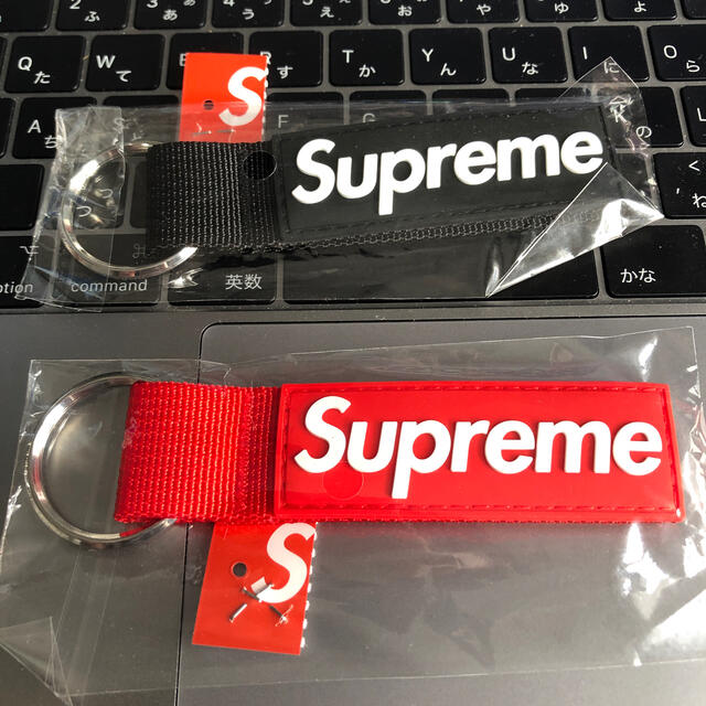 Supreme(シュプリーム)のSupreme Webbing Keychain シュプリーム キーホルダー メンズのファッション小物(キーホルダー)の商品写真