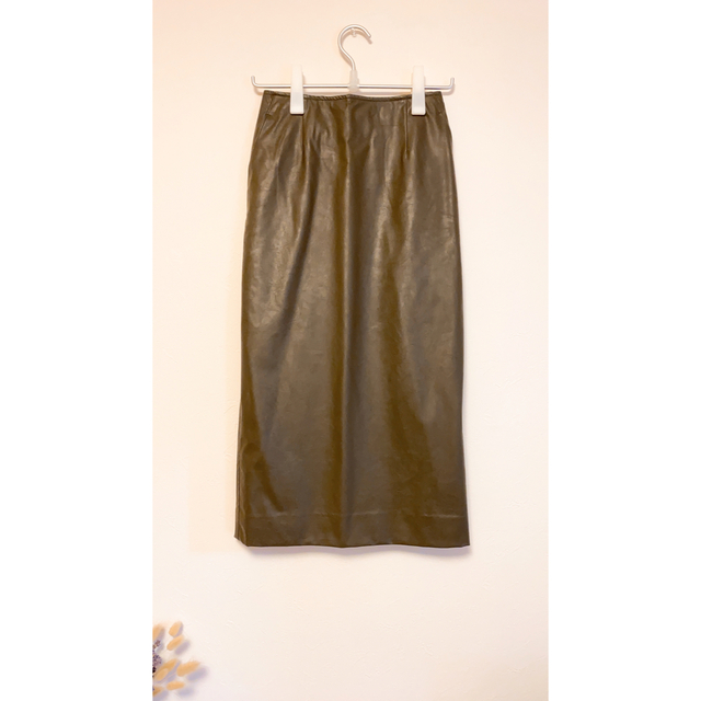 BEAUTY&YOUTH UNITED ARROWS(ビューティアンドユースユナイテッドアローズ)のビューティーアンドユース　フェイクレザータイトスカート レディースのスカート(ロングスカート)の商品写真
