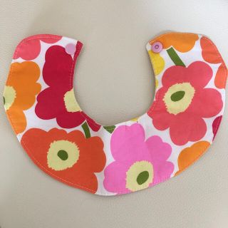 マリメッコ(marimekko)のマリメッコ風　スタイ(ベビースタイ/よだれかけ)