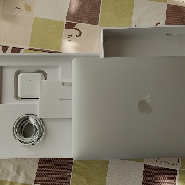 Mac (Apple) - Apple Macbook air 13インチ 2020 intelモデル