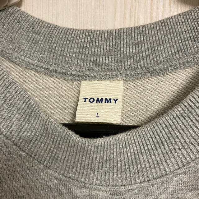 TOMMY HILFIGER(トミーヒルフィガー)の【Lサイズ】トミー　スウェット　グレー メンズのトップス(スウェット)の商品写真