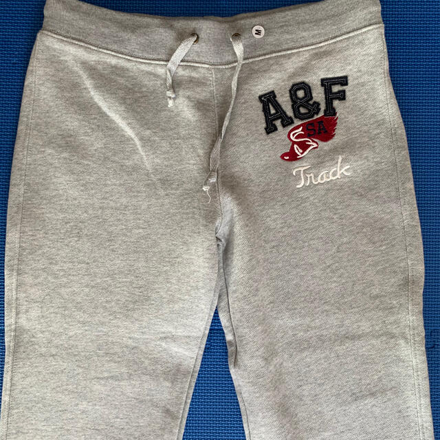 Abercrombie&Fitch(アバクロンビーアンドフィッチ)の新品‼️アバクロスウェットパンツ レディースのパンツ(カジュアルパンツ)の商品写真