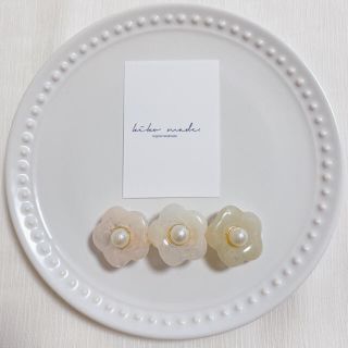 フラワー バレッタ ヘアクリップの通販 0点以上 Flowerのレディースを買うならラクマ フラワー バレッタ ヘアクリップの通販 0点以上 Flowerのレディースを買うならラクマ