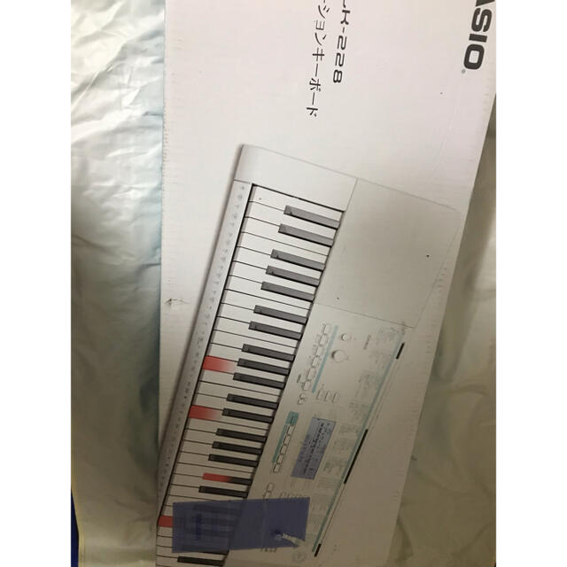 CASIO(カシオ)61鍵盤　電子キーボード　LK-228(光ナビゲーション)のサムネイル