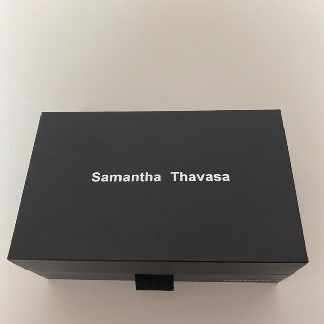 Samantha Thavasa(サマンサタバサ)のSamantha Thavasa ワイヤレスイヤホン スマホ/家電/カメラのオーディオ機器(ヘッドフォン/イヤフォン)の商品写真