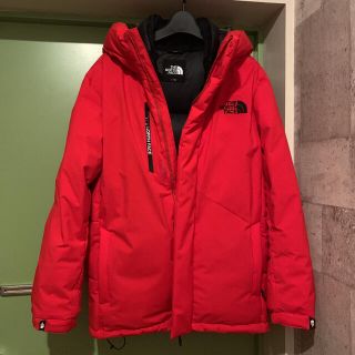 ザノースフェイス(THE NORTH FACE)のEXPLORING 3 DOWN JKT RED(ダウンジャケット)