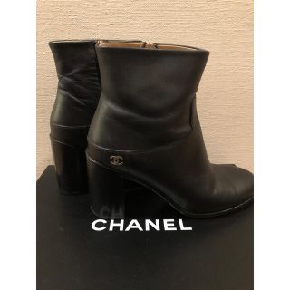 シャネル(CHANEL)の♪美品♪ シャネル CHANEL ショートブーツ 38(ブーツ)