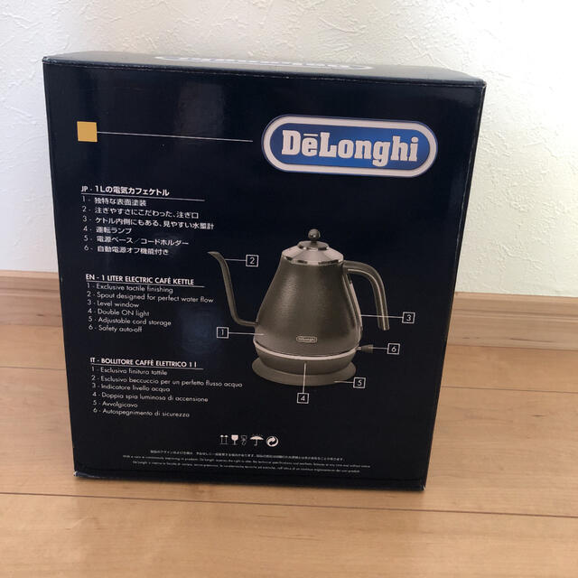 DeLonghi(デロンギ)のデロンギ  アイコナ　値下げ　新品未使用 スマホ/家電/カメラの生活家電(電気ケトル)の商品写真