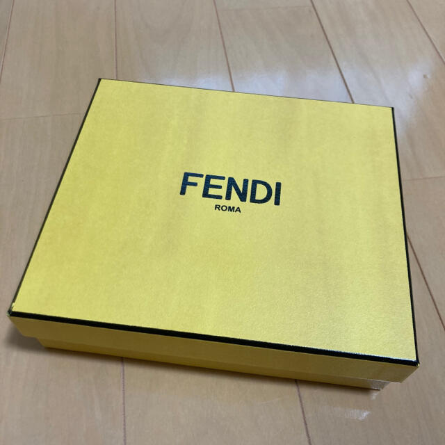 FENDI(フェンディ)の【FENDI】箱・袋 レディースのバッグ(ショップ袋)の商品写真