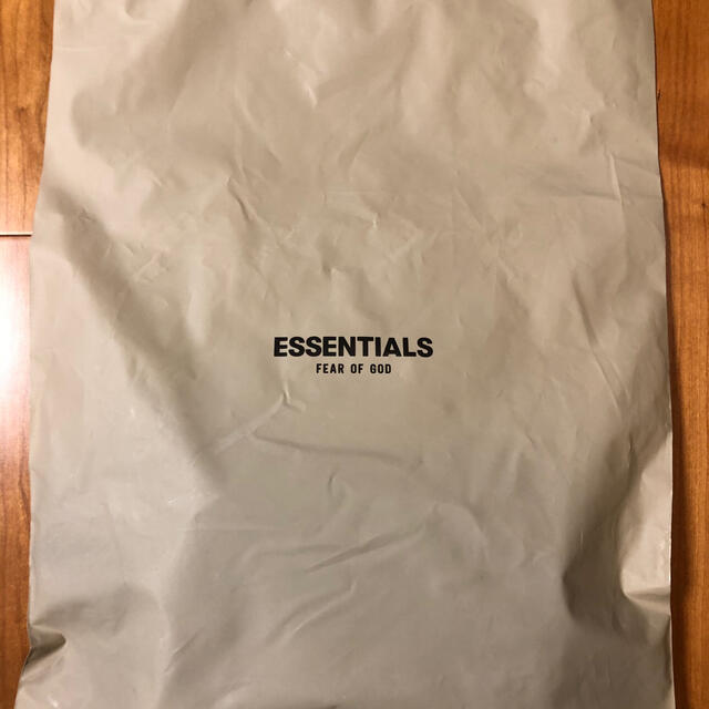 FEAR OF GOD(フィアオブゴッド)のESSENTIALS メンズのバッグ(ショルダーバッグ)の商品写真