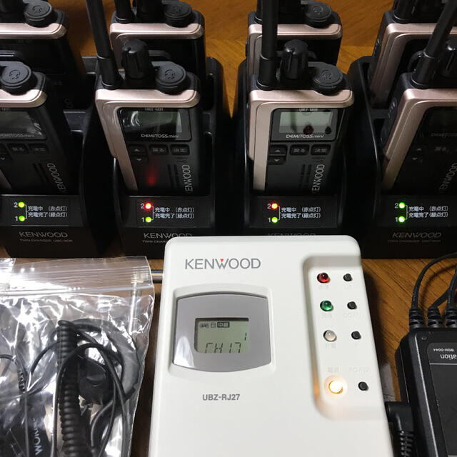 KENWOOD UBZ-M31中継器付小電力トランシーバー ブラック :ケンウッドの通販 by 谷島愛恵's shop｜ケンウッドならラクマ