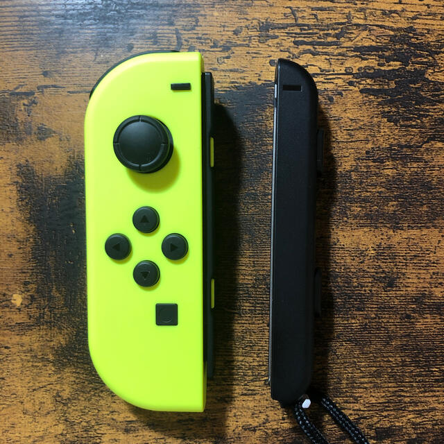 Nintendo Switch(ニンテンドースイッチ)のジョイコン　ネオンイエロー　 エンタメ/ホビーのエンタメ その他(その他)の商品写真