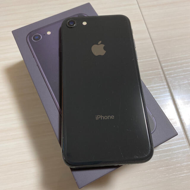 iPhone8 SpaceGray 64GB SIMフリー（元docomo）