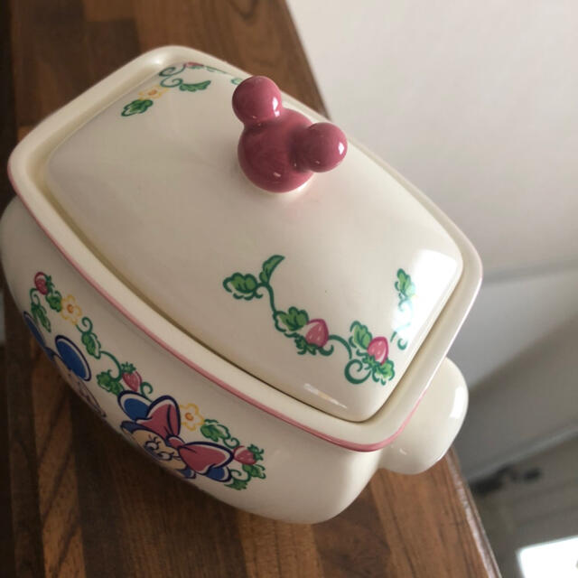 Disney 陶器 ディズニー 小物入れ シュガー入れ の通販 By ちゃーこちゃん Shop ディズニーならラクマ Disney 陶器 ディズニー 小物入れ シュガー入れ の通販 By ちゃーこちゃん Shop ディズニーならラクマ
