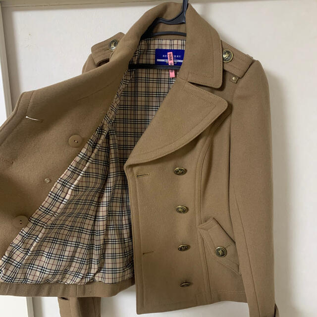 BURBERRY BLUE LABEL(バーバリーブルーレーベル)の正規品❤️バーバリーブルーレーベル　コート　ベージュ　38 レディースのジャケット/アウター(ピーコート)の商品写真