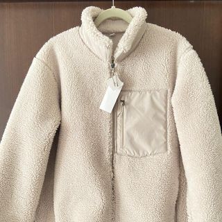 ユニクロ(UNIQLO)の【新品タグ付き】ユニクロ防風ボアフリース　XL(ブルゾン)