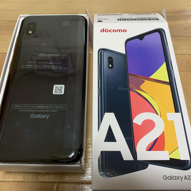 NTTdocomo(エヌティティドコモ)のGALAXY A21 本体　ブラック スマホ/家電/カメラのスマートフォン/携帯電話(スマートフォン本体)の商品写真