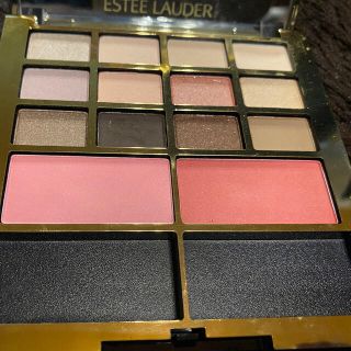 エスティローダー(Estee Lauder)のチーク、アイシャドウセット(コフレ/メイクアップセット)