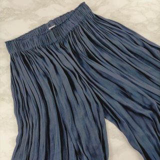 ギャップ(GAP)のGAP ギャップ XS フレアパンツ ネイビー ワイド プリーツ リラックス リ(カジュアルパンツ)