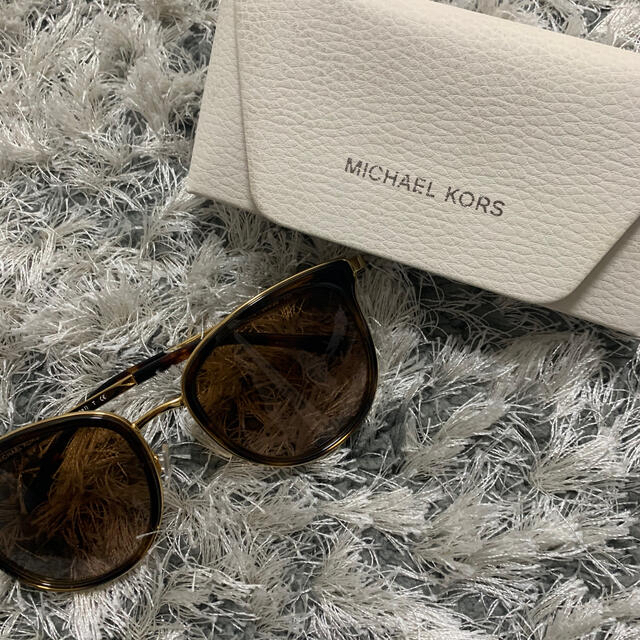 Michael Kors(マイケルコース)のマイケルコースサングラス レディースのファッション小物(サングラス/メガネ)の商品写真