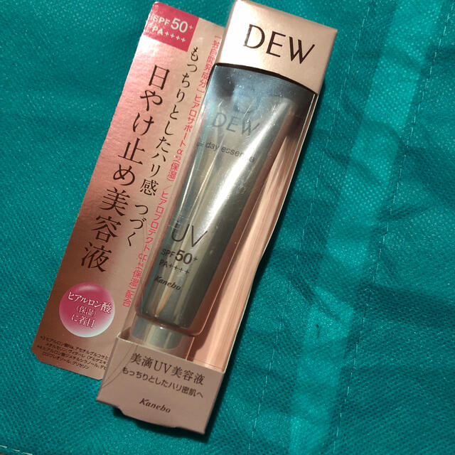 DEW(デュウ)のDEW UVデイエッセンス(40g) コスメ/美容のボディケア(日焼け止め/サンオイル)の商品写真