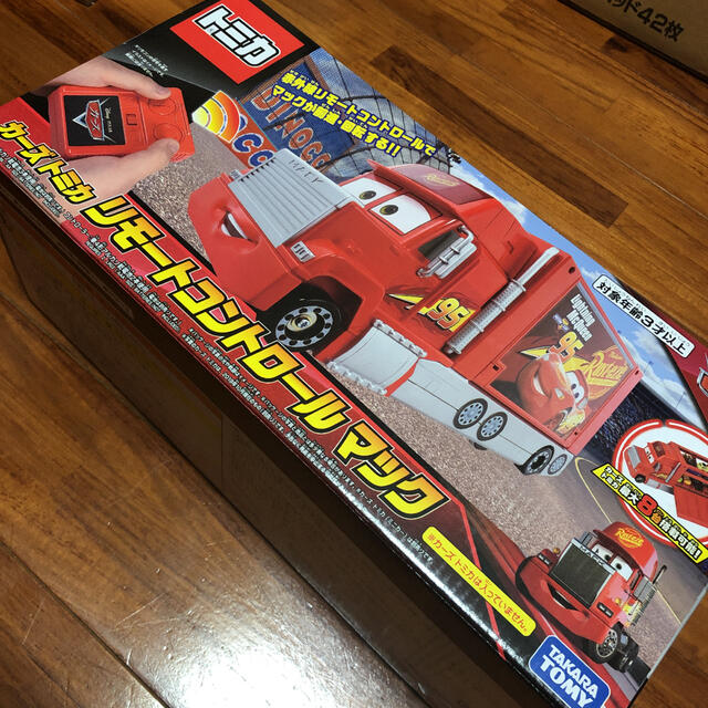 トミカ カーズ トミカ リモートコントロール マック トミカ カーズ トミカ リモートコントロール マック