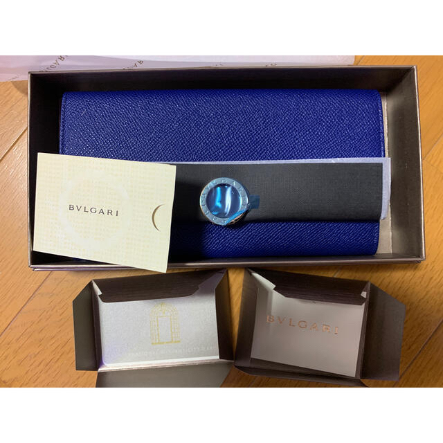 BVLGARI ブルガリブルガリ　レザー長財布　ブルーダリア