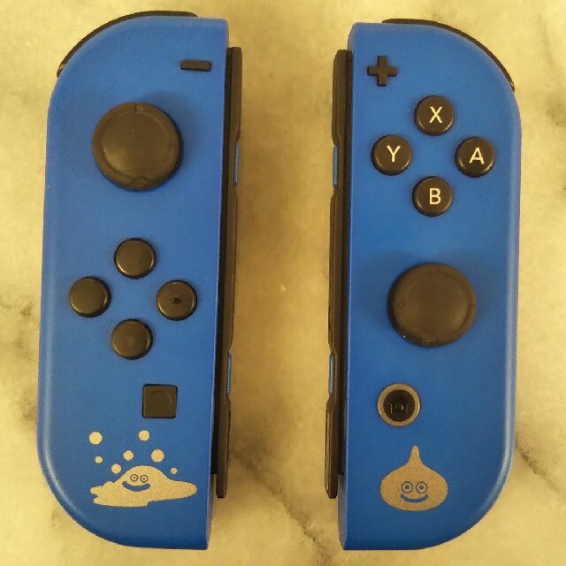 Nintendo Switch(ニンテンドースイッチ)のニンテンドー スイッチ ジョイコン ドラクエ エンタメ/ホビーのゲームソフト/ゲーム機本体(その他)の商品写真