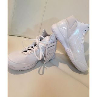 アディダス(adidas)の新品♡ホワイトスニーカー(スニーカー)