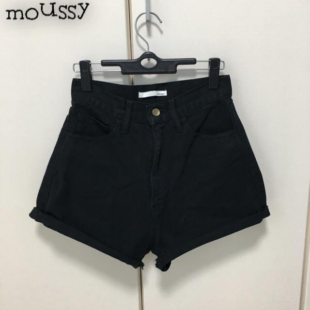 moussy(マウジー)のmoussy ハイウエストショートパンツ レディースのパンツ(ショートパンツ)の商品写真