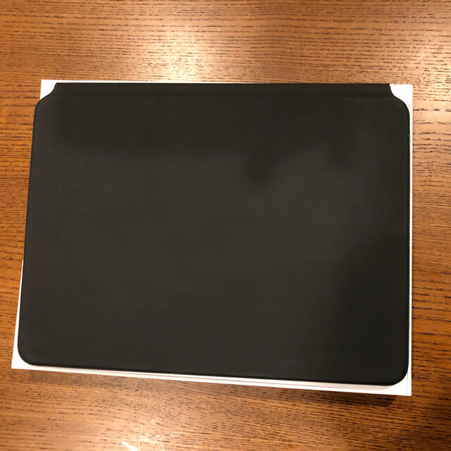 【専用】iPad Pro 11インチ第2世代　MagicKeyboard セットスマホ/家電/カメラ