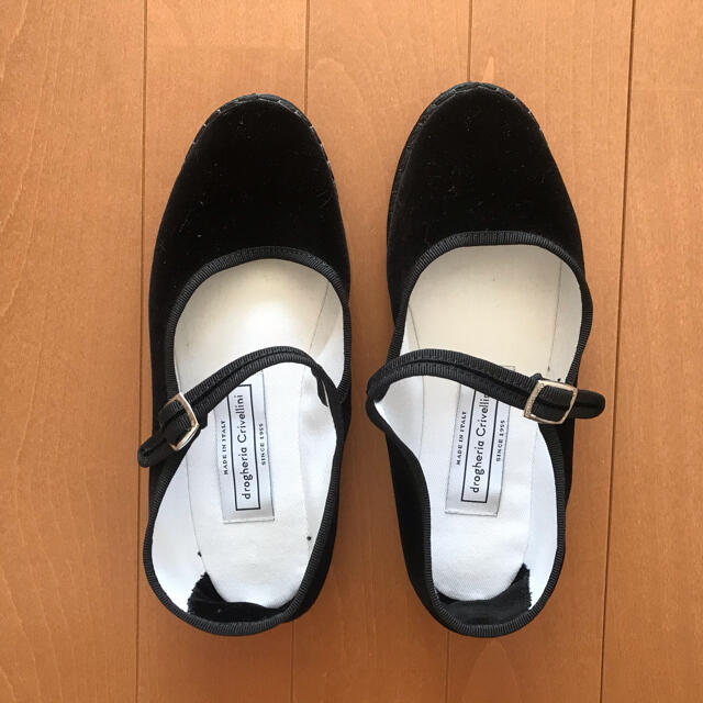YAECA(ヤエカ)のdrogheria crivellini カンフーシューズ(黒) レディースの靴/シューズ(バレエシューズ)の商品写真