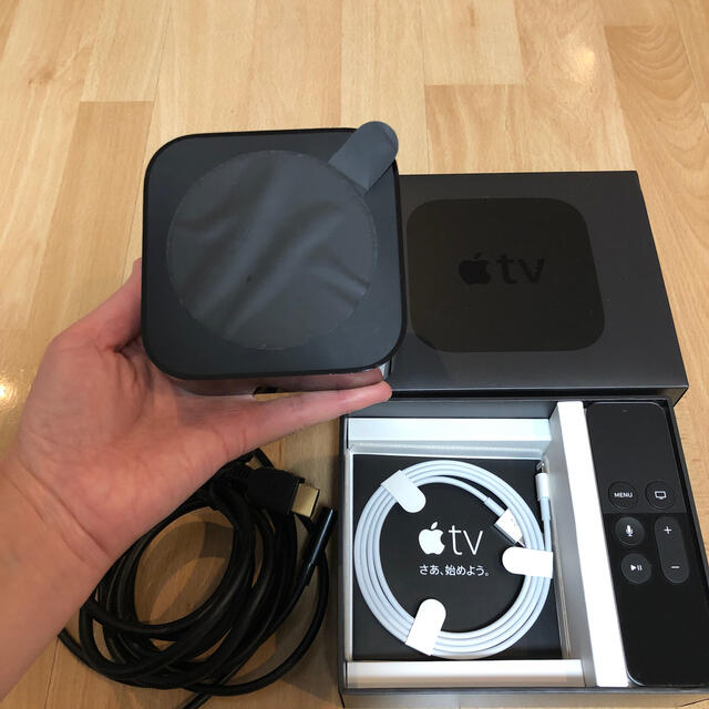 Apple(アップル)のApple TV HD/第4世代/32GB スマホ/家電/カメラのテレビ/映像機器(その他)の商品写真