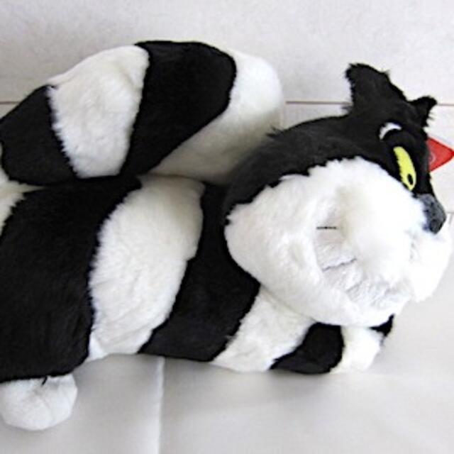 Disney 雑貨524 ディズニーストア 白黒チェシャ猫ぬいぐるみの通販 By 梅ちゃん S Shop ディズニーならラクマ