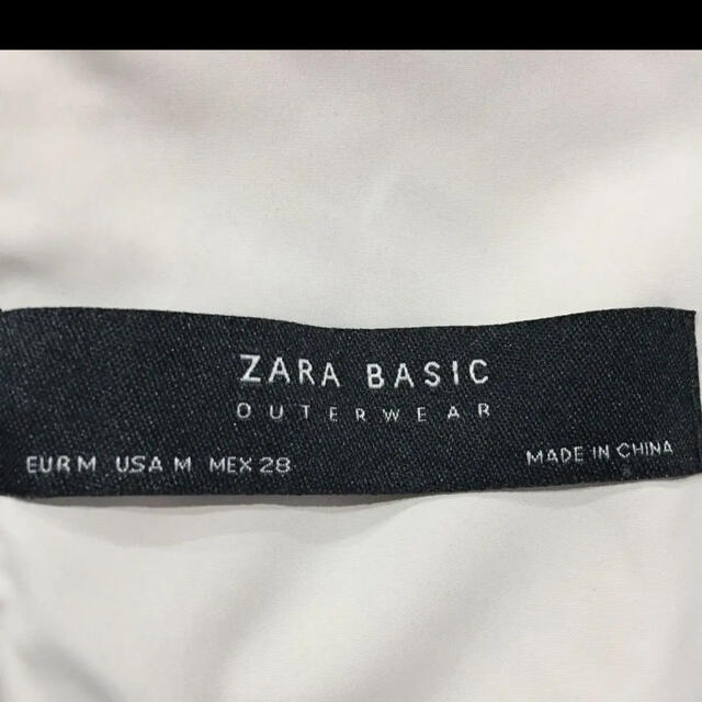 ZARA(ザラ)のZARAアウター レディースのジャケット/アウター(ダウンベスト)の商品写真