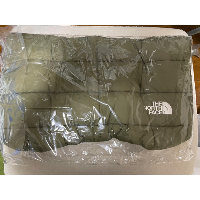 THE NORTH FACE(ザノースフェイス)の新品・未開封！　ノースフェイス　ベビーシェルブランケット　バートンオリーブ キッズ/ベビー/マタニティのこども用ファッション小物(おくるみ/ブランケット)の商品写真