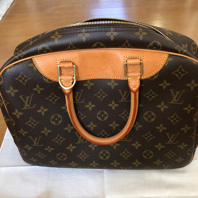 LOUIS VUITTON(ルイヴィトン)のルイ・ヴィトン★ドーヴィル★モノグラム★ハンドバッグ★ レディースのバッグ(ハンドバッグ)の商品写真