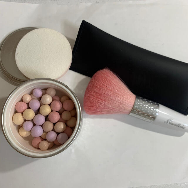 GUERLAIN(ゲラン)のmino様　専用 コスメ/美容のベースメイク/化粧品(フェイスパウダー)の商品写真