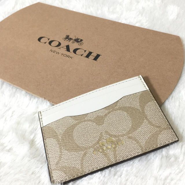 COACH(コーチ)のギフトボックス付 COACH 名刺入れ パスケース カードケース レディースのファッション小物(名刺入れ/定期入れ)の商品写真