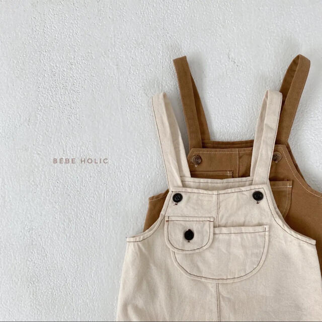 bebe holic サロペット 韓国子供服 キッズ/ベビー/マタニティのベビー服(~85cm)(パンツ)の商品写真